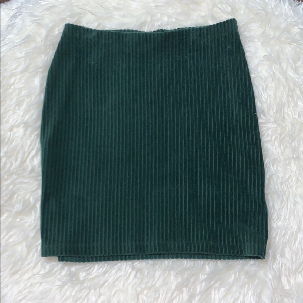 urban outfitters green corduroy skirt
